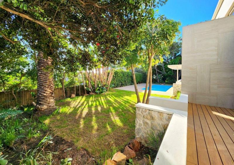 5 Bedroom Property for Sale in Camps Bay Western Cape